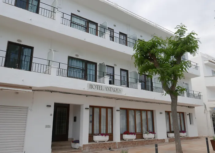 Hotel Antares